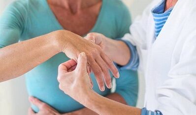 Las principales diferencias entre la artritis y la artritis