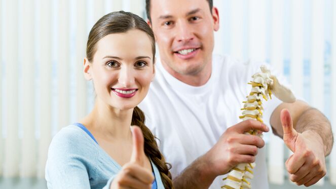 Con un tratamiento oportuno, se puede detener la progresión de la osteocondrosis.